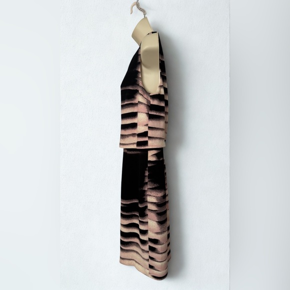 Ivanka Trump Black, Pink blush, and cream Patterned Dress - Picture 11 of 15